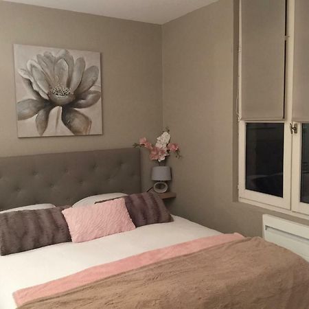 Le Doux Rendez-Vous Apartment Beaune  Bagian luar foto