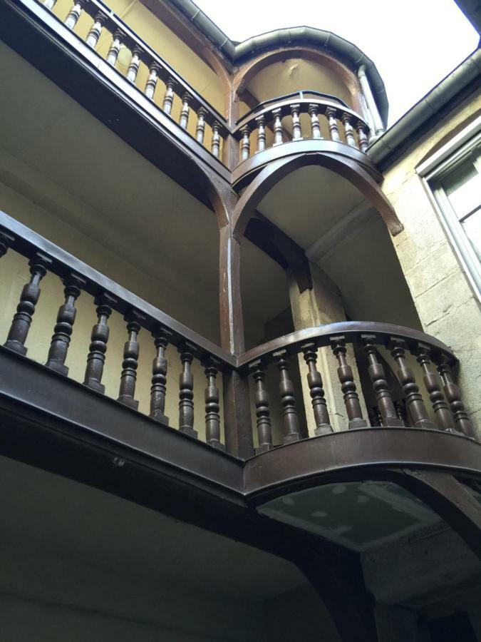 Le Doux Rendez-Vous Apartment Beaune  Bagian luar foto
